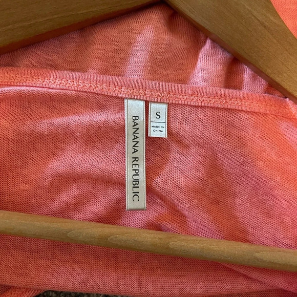 Women’s Banana Republic The signature tee pink 100% linen Small - Picture 3 of 5